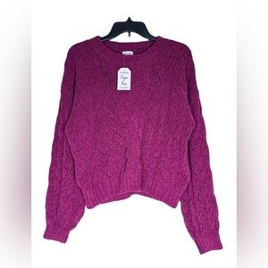 HIPPIE ROSE Crewneck Cozy Chenille Cable-Knit Sweater
